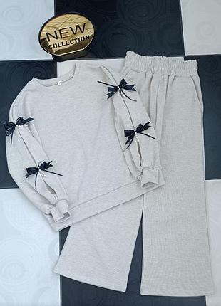 Костюм на дівчинку