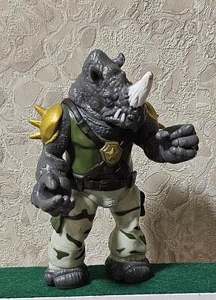 Фігурка рокстеді "черепашки ніндзя"2014.