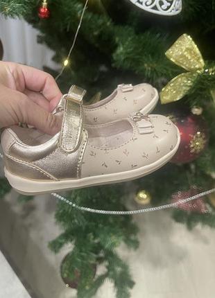 Шкіряні туфлі від mayoral 23 розмір 5