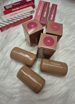 Румяна rhode стік