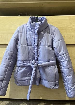 Куртка на дівчинку