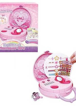 Маникюрный набор (55003 а)