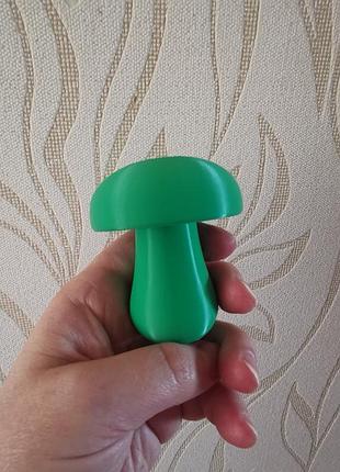 Грибочек для штопки рукоділля гриб