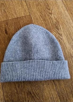 Вовняна шапка h&amp;m
