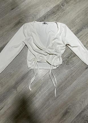 2 білі кофтини