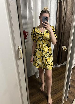 Яскрава сукня h&m