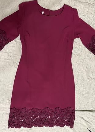 Плаття з  мереживом