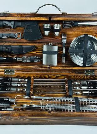 Набор шампуров grill master lux ручной работы (кейс-стол). шашличный набор шампуров в деревянном кейсе.