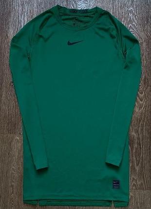 Зелёное мужское спортивное компрессионное термо nike pro combat размер xl