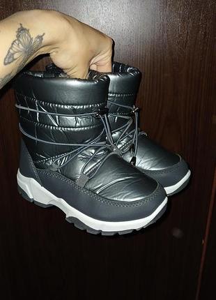 Чоботи дитячі