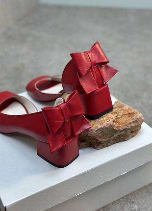 Жіночі туфлі із натуральної шкіри з відкритим носком 1520/4