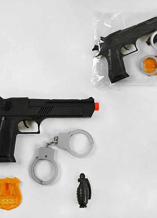 Полицейский игровой набор 6137-6 (288/2) с трещоткой, наручниками и жетоном в пакете