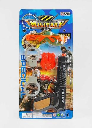 Полицейский игровой набор 676-4 (168/2) с пистолетом-трещоткой, наручниками, жетоном, очками и свистком на