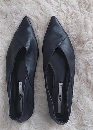 Шкіряні балетки, мюлі, капці zara