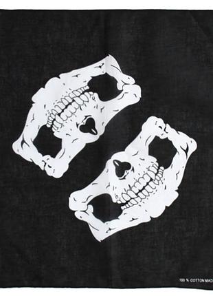 Бандана с узором череп 7 10533 54х54 см