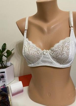 Бюстгальтер simone 80c