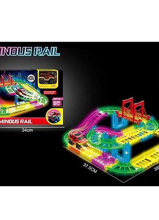 Інтерактивна автодоріжка 888-129 (60) з підсвічуванням, 38 см, 46 елементів, машинка з рухом