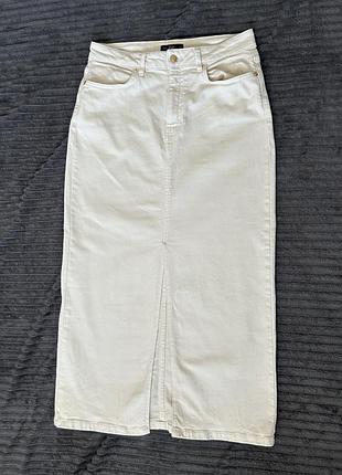 Джинсова спідниця молочного кольору