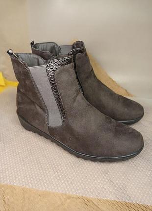 Ботинки 42 розмір