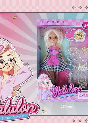 Іграшкова фігурка yl 611-12 (96/2) висотою 24 см, скляні очі, комплект взуття в коробці