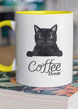 Чашка керамическая с принтом "coffee break" 330 мл, белая с желтой ручкой