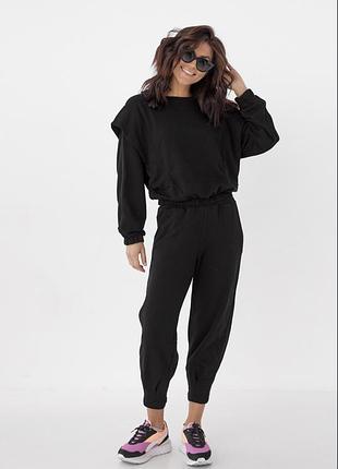 Чорний жіночий спортивний повсякденний костюм