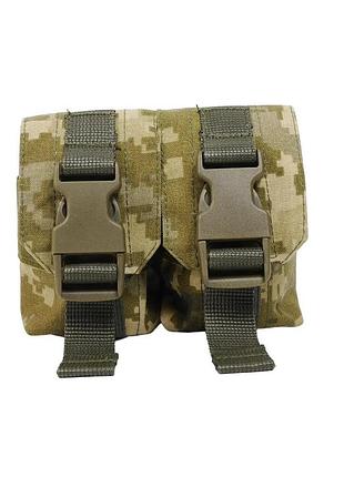 Подсумок для двух гранат пикселей с дополнительной стропой для фиксации гранаты.