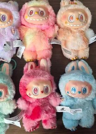 Розвивальний інтерактивний аксесуар з обертанням 360° для дітей m 19494 (240), гумове обличчя та рухливі деталі, зручний карабін