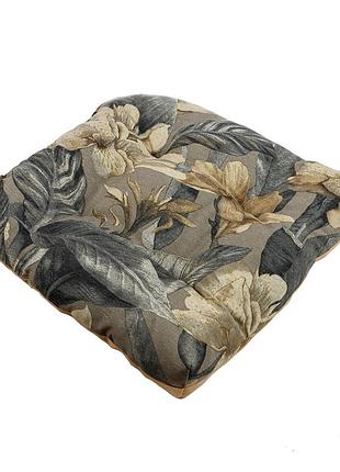 Подушка трапеция 42х42x8 см лонета versalles flor gris стеганая