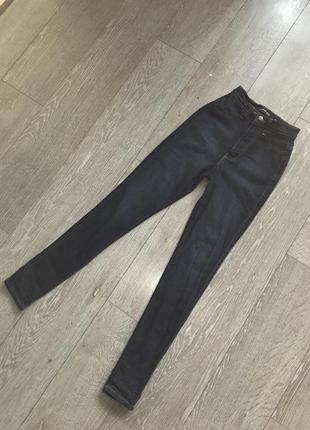 🔥стильные зауженные джинсы скинни с высокой посадкой fashion nova w24