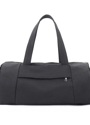 Дорожная спортивная сумка черная с плечевым ремнем водонепроницаемая для тренировок и путешествий 12 литров