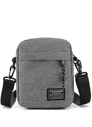 Высококачественная мужская сумка через плечи. удобная, практичная сумка. мужская сумка в группе