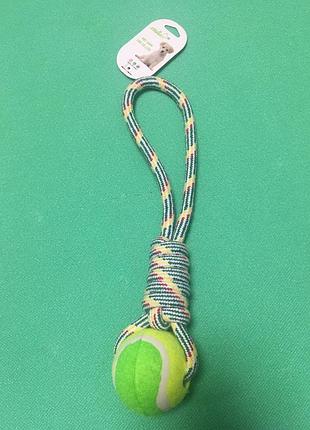 Тенісний м'ячик на канаті для собак, зелений - діаметр мячика 6 см, довжина канату 35 см.