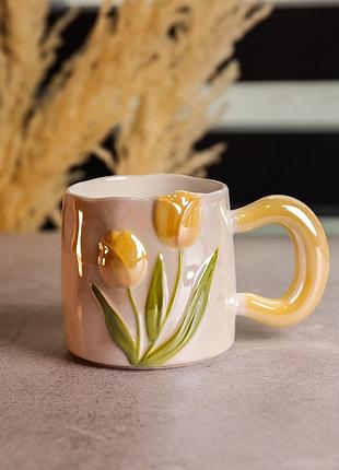 Новорічна порцелянова чашка для чаю та кави "ніжний тюльпан" з 3d-декором 400 мл, святкова кружка чашка на подарунок помаранчевий