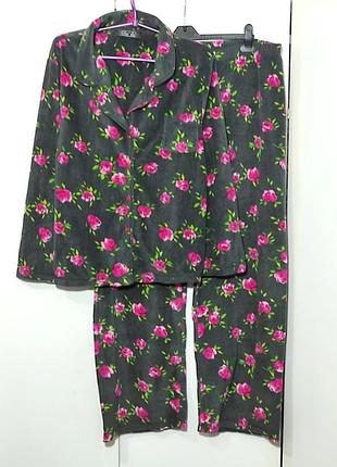 Новый без навесной бирки домашний костюм, пижама в цветочный принт