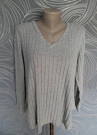 Новий м'який класний пуловер у великий рубчик