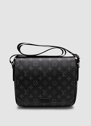 Мужская сумка louis vuitton district pm monogram eclipse grey 26 х 23 х 7 см натуральная кожа