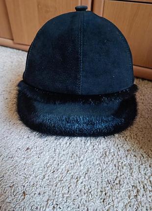 Шапка натуральная женская