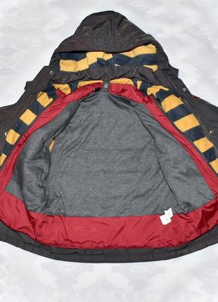 Крутая зимняя с подстежкой lc waikiki. комплект: куртка и жилетка. на мальчика 6-7 лет4 фото