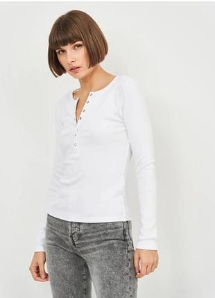 Лонгслив на кнопках gap