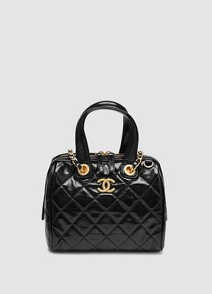Сумка жіноча chanel small bowling bag in patent crumpled calfskin black/gold 21 х 16 х 8 натуральна шкіра чорна трендова