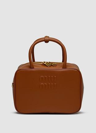 Сумка жіноча miu miu leather top-handle bag brown 24 х 17 х 10 натуральна шкіра коричнева трендова