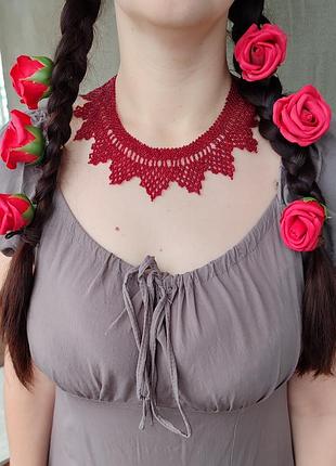 Силянка з бісеру бордового кольору з застібкою (срібного кольору цепочка і карабінчик)