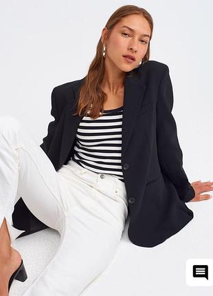 Піджак жіночий