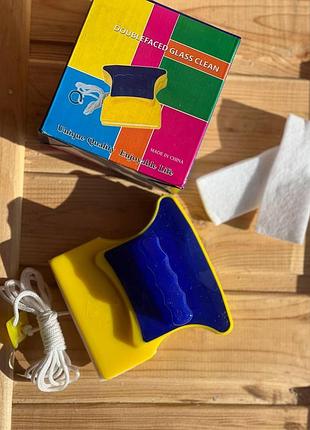 Магнитный очиститель стекла