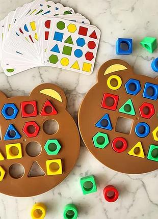 Настольная развивающая игра на соответствие формы и цвета