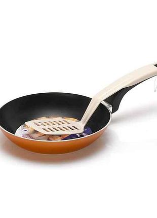 Сковорода ал. d=20см (а/п) з пластиковою лопаткою smart copper тм eurogold