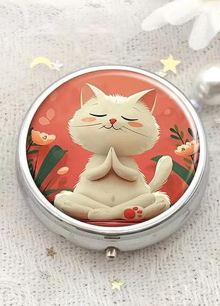 Металлическая коробочка для таблеток на три секции «котенок» (круглая) арт. 06648