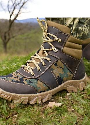 Військові чоловічі тактичні берці демісезонні. 36-48р коричневі+піксель. теплі та зручні! msdm-1019