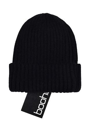 Нова чорна базова шапка boohoo